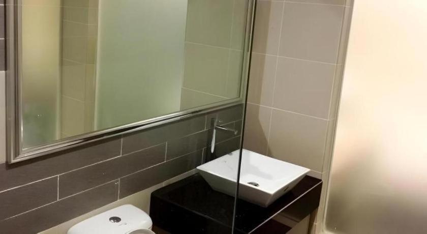 I-Hotel @ Johor Bahru Dış mekan fotoğraf