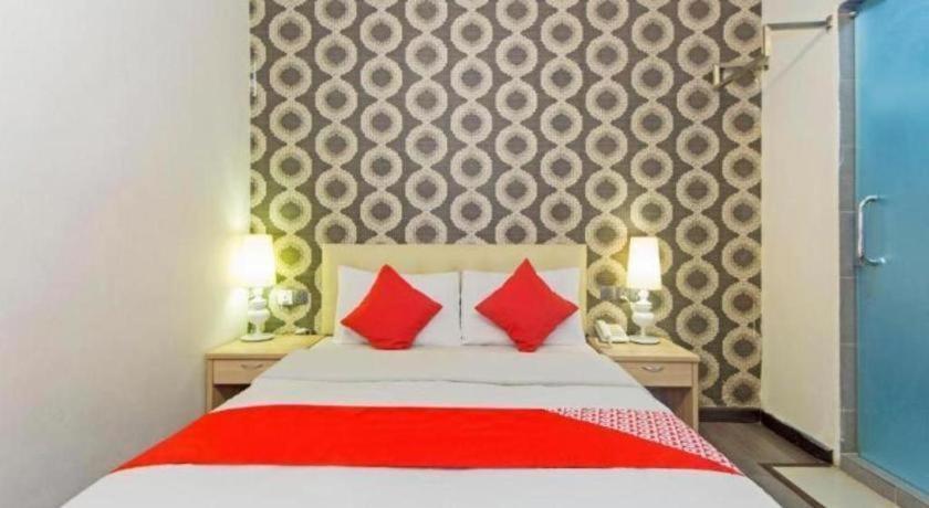 I-Hotel @ Johor Bahru Dış mekan fotoğraf
