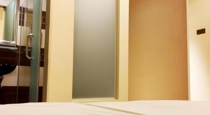 I-Hotel @ Johor Bahru Dış mekan fotoğraf