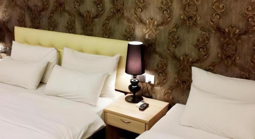 I-Hotel @ Johor Bahru Dış mekan fotoğraf